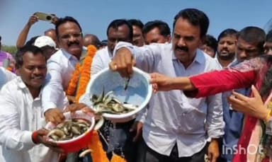 కొల్లాపూర్: మత్స్యకారుల అభివృద్ధికి నిరంతరం కృషి చేస్తాం: రాష్ట్ర ఎక్సైజ్ శాఖ మంత్రి జూపల్లి కృష్ణారావు