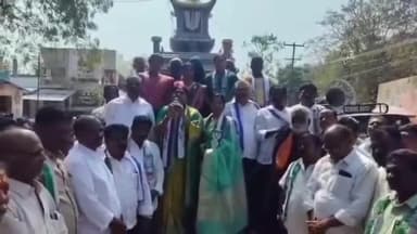 పత్తికొండ: పత్తికొండలో మాజీ వైసీపీ ఎమ్మెల్యే శ్రీదేవి కూటమి ప్రభుత్వం పై విమర్శలు