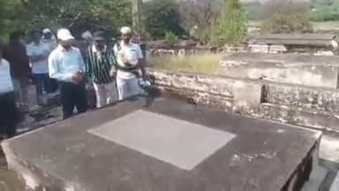 గుంతకల్లు: గుత్తి కోటను అభివృద్ధి చేయడానికి అవసరమైన రోడ్డు మ్యాప్ తయారు చేయాలని అధికారులను ఆదేశించిన కలెక్టర్ ఆనంద్