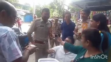 কোচবিহার ১: বিশেষভাবে সক্ষম হয়েও নিজের জন্মদিনে বিশেষ চাহিদা সম্পন্ন দুজন মানুষের হাতে দুটি শ্রবণ যন্ত্র তুলে দিলেন আসিফ