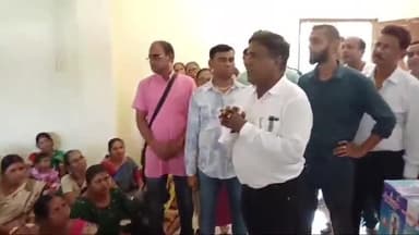 হোজাই: আদৰ্শ বজাৰত পানীৰ ফিল্টাৰ বিতৰণ কৰি গুৰুত্বপূৰ্ণ মন্তব্য,এইবাৰ শিলাদিত্য দেৱৰ নীতি শিক্ষা বিধায়কলৈ