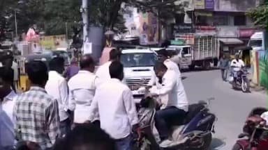 మెడికల్ కాలేజీలో ప్రైవేటీకరణ వెంటనే ఆపాలి.
మదనపల్లె నియోజకవర్గ వైయస్సార్ పార్టీ ఇన్చార్జి నిసార్ అహ్మద్.