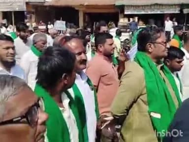 ಹುಮ್ನಾಬಾದ್: ಜಿಲ್ಲೆಯ ಕಬ್ಬು ಬೆಳೆಗಾರರ ಪರವಾಗಿ ರೈತರ ಬೇಡಿಕೆ ಇಡಿಸಲು ಸಿಎಂ ಗೆ ಮನವಿ ಮಾಡುವೆ : ನಗರದಲ್ಲಿ ಮಾಜಿ ಸಚಿವ ರಾಜಶೇಖರ ಪಾಟೀಲ