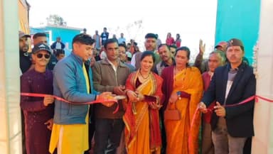 पुल्ला गुमदेश: गुमदेश क्षेत्र के खालगढ़ा में तीन दिवसीय सीमा क्षेत्रीय दीप महोत्सव का शुभारंभ हो गया है