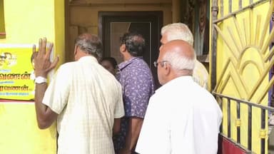 திருவொற்றியூர்: திருவொற்றியூர் எண்ணூர் விரைவு சாலையில் முதல்வரின் மூன்று வேளை உணவு திட்டத்திற்கு இடத்தை பார்த்த மாநகராட்சி அதிகாரிகள்