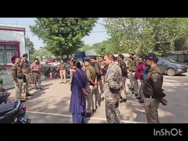 नौगांव: नौगांव थाना परिसर में पुलिस कर्मियों को सीपीआर और बीएलएस का प्रशिक्षण दिया गया