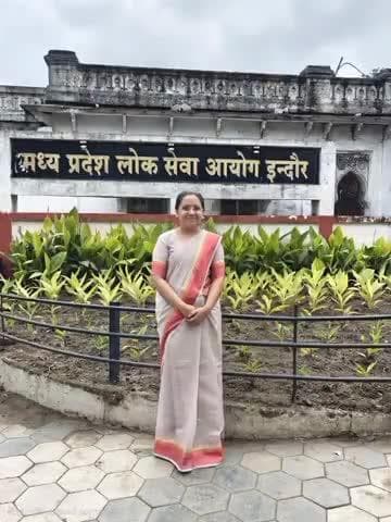 अलीराजपुर: सरस्वती शिशु मंदिर की छात्रा मनीषा ने MPPSC परीक्षा में लहराया परचम, विद्यालय परिवार ने दी बधाई