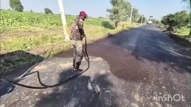 વઢવાણ: જિલ્લામાં કમોસમી વરસાદથી નુકસાનગ્રસ્ત રસ્તાઓનું નવીનીકરણ કરવાની કામગીરી હાથ ધરવામાં આવી