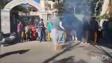अल्मोड़ा: भूपेंद्र सिंह भोज के कांग्रेस जिलाध्यक्ष बनने पर कार्यकर्ताओं ने मनाया जश्न, चौघानपाटा में मिष्ठान वितरण कर की आतिशबाजी