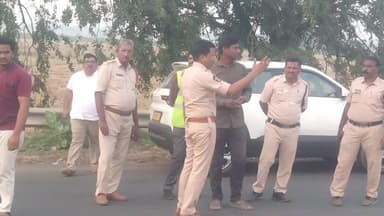 గుండుగోలనునుండి ద్వారకాతిరుమల మార్గంలో ప్రమాదాల నివారణకు పోలీస్, రవాణా శాఖ, ఆర్ అండ్ బి అధికారులు సంయుక్త తనిఖీ