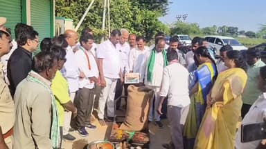 మొగుళ్లపల్లి: కొనుగోలు కేంద్రాలను పూర్తి పారదర్శకంగా నిర్వహించాలి : ఎమ్మెల్యే గండ్ర సత్యనారాయణ రావు