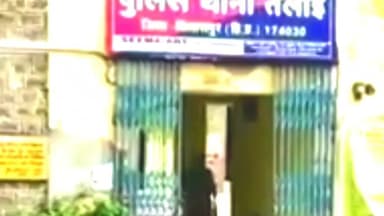 कलोल: बरठी गाँव की महिला ने दराट से हमला करने का आरोप लगाया