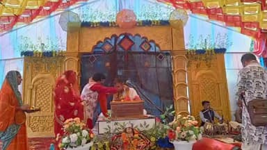 गुण्डरदेही: भाठागांव आर में श्रीमद् भागवत ज्ञान यज्ञ सप्ताह का आयोजन, पंडित ज्ञानेश्वर महाराज भक्तों को करा रहे हैं कथा का रसपान