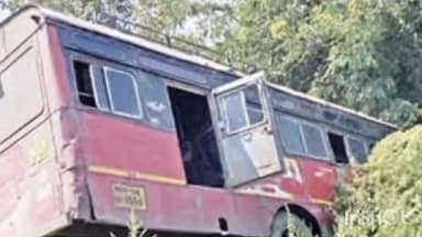 शिरुर अनंतपाळ: तळेगाव पाटीजवळ वांजरखेडा लातूर एसटी बसला अपघात काही प्रवासी किरकोळ जखमी सुदैवाने जीवित हानी टळली