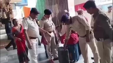 বোলপুর-শ্রীনিকেতন: বোলপুর শান্তিনিকেতন স্টেশনে কড়া তল্লাশি, বাড়ানো হয়েছে নিরাপত্তা ব্যবস্থা