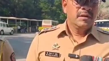 सोयगाव: दिल्ली येथील बॉम्बस्फोट नंतर अजिंठा लेणी सुरक्षा दृष्टिकोनातून पोलीस अधीक्षक विनय कुमार राठोड अजिंठा लेणी येथे भेट