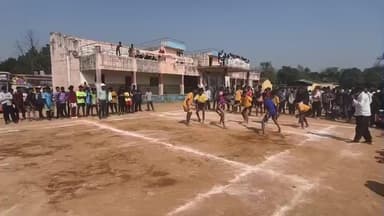 नारायणपुर: हाई स्कूल मैदान में विकासखंड स्तरीय बस्तर ओलंपिक 2025 का सफल समापन, 13 से 14 नवंबर को होंगे जिला स्तरीय मुकाबले