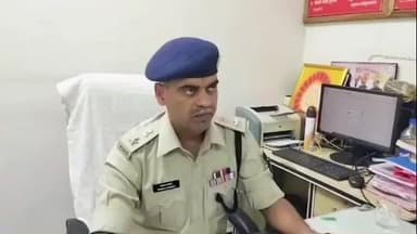 गोहरगंज: चिकलोद के पास जमुनिया गांव में तेज रफ्तार ट्रक ने कार को टक्कर मारी, तीन घायल