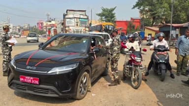 नौतनवा: दिल्ली ब्लास्ट के बाद सोनौली सीमा पर हाई अलर्ट जारी