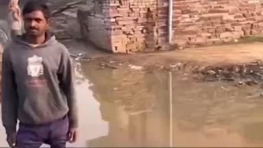 करौली: शहर के वार्ड नंबर 12 में कीचड़ और जलनिकासी के कुप्रबंधन से बीमारियों का अंदेशा, नगर परिषद के खिलाफ रोष