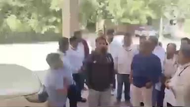 डेगाना: उपजिला चिकित्सालय में डॉक्टरों और नर्सिंगकर्मियों ने किया कार्य बहिष्कार, PMO पर लगाए कई आरोप, SDM से जांच की मांग