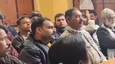 সীমলাপাল: SIR কর্মসূচি ঘিরে সিমলাপালে গুরুত্বপূর্ণ বৈঠক তৃণমূলের