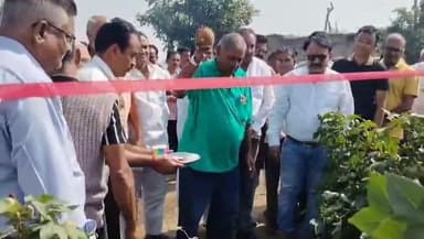 अकोला: हिंगणी येथे उत्कृष्ट कापूस उत्पादक शेतकऱ्यांचा सन्मान सोहळा संपन्न.