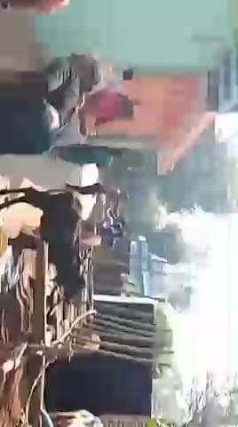 गरीब परिवार के साथ लाठी डंडों से मार कर रोड में फेक दिया बिहोस हालत जिला अस्पताल कटनी में किया भर्तीगरीबपरिवाकोबेघरकीया