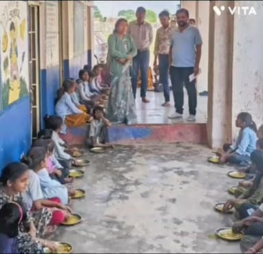 बागीदौरा: पाडीकला में सीबीईओ ने मिड डे मील के तहत स्कूलों की जांच कर आवश्यक निर्देश दिए