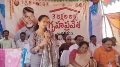 పెడబల్లిలో నూతన గృహప్రవేశ కార్యక్రమంలో పాల్గొన్న ఎమ్మెల్యే సింధూర