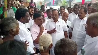 உத்திரமேரூர்: உத்திரமேரூர் அருகே புதிய பேருந்து வழித்தடத்தை கொடியசைத்து துவக்கி வைத்தார் உத்திரமேரூர் சட்டமன்ற உறுப்பினர் சுந்தர்