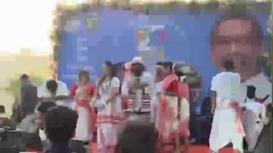 रांची : झारखंड राज्य स्थापना दिवस के रजत जयंती वर्ष के उपलक्ष्य में रांची की सड़को पर भव्य आयोजन किया गया।