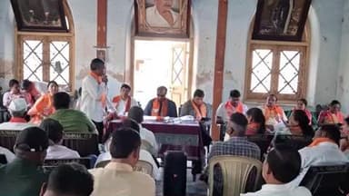 વાંસદા: વાંસદામાં સરદાર પટેલની 150મી જયંતિ નિમિતે સીતાપુરથી યોજાનાર પદયાત્રા આયોજન અંગે બેઠક યોજાઈ