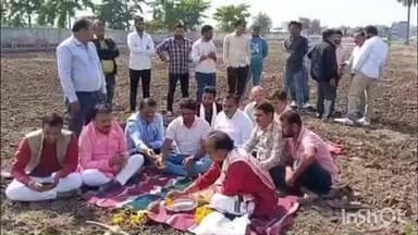 नगर के वार्ड नंबर 13 में ₹1.5 करोड़ की लागत से बनने वाले नाले का विधायक ने किया भूमि पूजन