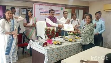 अलिबाग: उद्यमशिलतेतून महिलांनी सक्षम व्हावे - जिल्हाधिकारी किशन जावळे