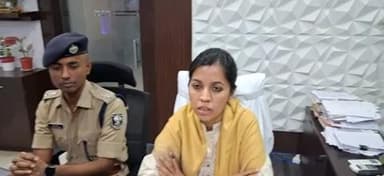 🗳️ बड़ी खबर — EVM बदलने के आरोपों पर रोहतास प्रशासन की सफाई! #BreakingNews #BiharElection2025 #RohtasNews #EVMControversy #DMRohtas