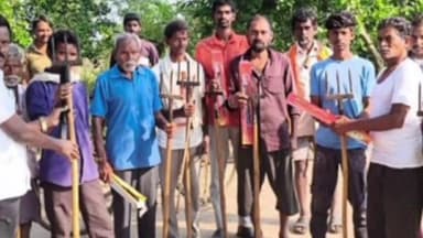 मूल: मरेगावचे गुराखी झाले त्रिशूलधारी वनविभागाने वाघापासून सरक्षणासाठी त्रिशूल आणि इतर साहित्याचे केले वाटप