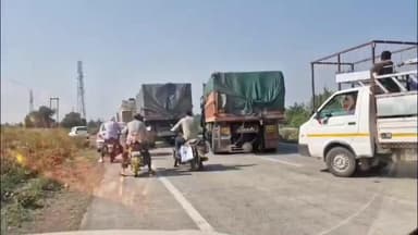 તળાજા: હાજીપર ના પાટિયા નજીક ડુંગળી ભરેલા ટ્રકની ગુલાટ, હાઈવે પર ટ્રાફીક જામ સર્જાયો