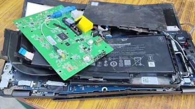 உளுந்தூர்பேட்டை: அ.குரும்பூர் பகுதியில் டிரேடர்ஸ் கடையின் பூட்டை உடைத்து கல்லாப் பெட்டியில் இருந்து 55 ஆயிரம் பணம் கொள்ளை