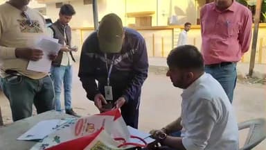 छतरपुर नगर: कलेक्टर ने छतरपुर शहर में एसआईआर प्रक्रिया के तहत कार्यों का किया फील्ड निरीक्षण