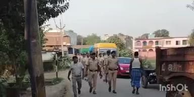 खुसरूपुर: मतगणना व परिणाम के दौरान शांति व्यवस्था बनाए रखने के लिए खुसरूपुर पुलिस ने किया फ्लैग मार्च