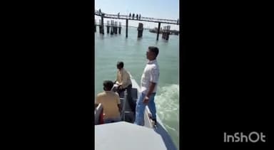 ઓખામંડળ: ઓખા ખાતે જેટી નો એક ભાગ તૂટી પડતા ત્રણ લોકો પાણીમાં ખબકીયા. ઓખા નેવી અને મરીન પોલીસ દ્વારા રેસ્ક્યુ કરાયું