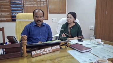 কালীগঞ্জ: পলাশী কলেজের পরিচালন সমিতির সভাপতি মনোনীত হলেন কালীগঞ্জের বিধায়িকা আলিফা আহমেদ