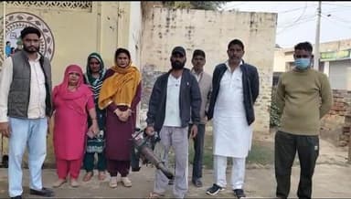 ਪਿੰਡ ਅਮਰਪੁਰਾ ਦੀ ਪੰਚਾਇਤ ਨੇ ਸਿਹਤ ਵਿਭਾਗ ਦੇ ਸਹਿਯੋਗ ਨਾਲ ਕਰਵਾਈ ਫੋਗਿੰਗ
ਡੇਂਗੂ ਦੇ ਲੱਛਣ ਹੋਣ ਤਾਂ ਮਾਹਿਰ ਡਾਕਟਰ ਦੀ ਸਲਾਹ ਨਾਲ ਕਰਵਾਓ ...