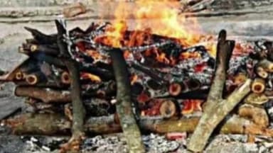 लोहरदगा: कुडू थाना क्षेत्र में दर्दनाक सड़क हादसे में बाइक सवार दंपत्ति की मौत, आदिवासी छात्र संघ ने जताया शोक