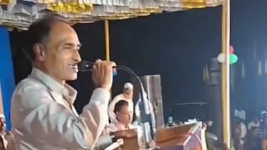 বাঘবৰ: বাঘমাৰাচৰ এছ এছ স্কুলৰ বাৰ্ষিক অধিবেশনৰ মুকলি সভাত মুখ্য অতিথি হিচাপে উপস্থিত থাকে বিধায়ক শ্বেৰমান আলী আহমেদ