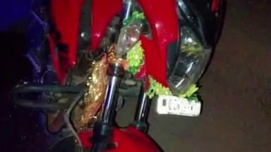 କେନ୍ଦୁଝର ସହର: ଢ଼େଙ୍କିକୋଟ ନିକଟରେ ଭାରସାମ୍ୟ ହରାଇ ବାଇକ୍ ଦୁର୍ଘଟଣା ଗ୍ରସ୍ତ, ଜଣେ ଗୁରୁତର