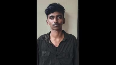 தண்டையார்பேட்டை: கொருக்குப்பேட்டை ஆர்கே நகர் பகுதியில் வலி நிவாரணி மாத்திரைகள் விற்பனை செய்த இரண்டு பேர் கைது செய்யப்பட்டு சிறையில் அடைப்பு