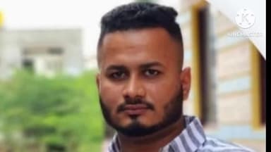 ಹುಬ್ಬಳ್ಳಿ ನಗರ: ಕ್ಷುಲ್ಲಕ ವಿಚಾರವಾಗಿ ಹುಬ್ಬಳ್ಳಿಯ ಮಂಟೂರ ರಸ್ತೆಯಲ್ಲಿ ವ್ಯಕ್ತಿಯೋರ್ವನಿಗೆ ಚಾಕು ಇರಿದು ಕೊಲೆ ಮಾಡಿದ ಯುವಕರ ಗುಂಪು