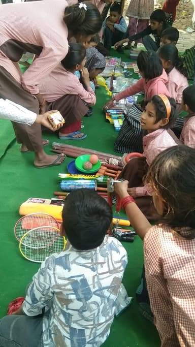 बाल दिवस पर हुआ प्राo विo पूर्वा आशा में बाल मेले का आयोजन